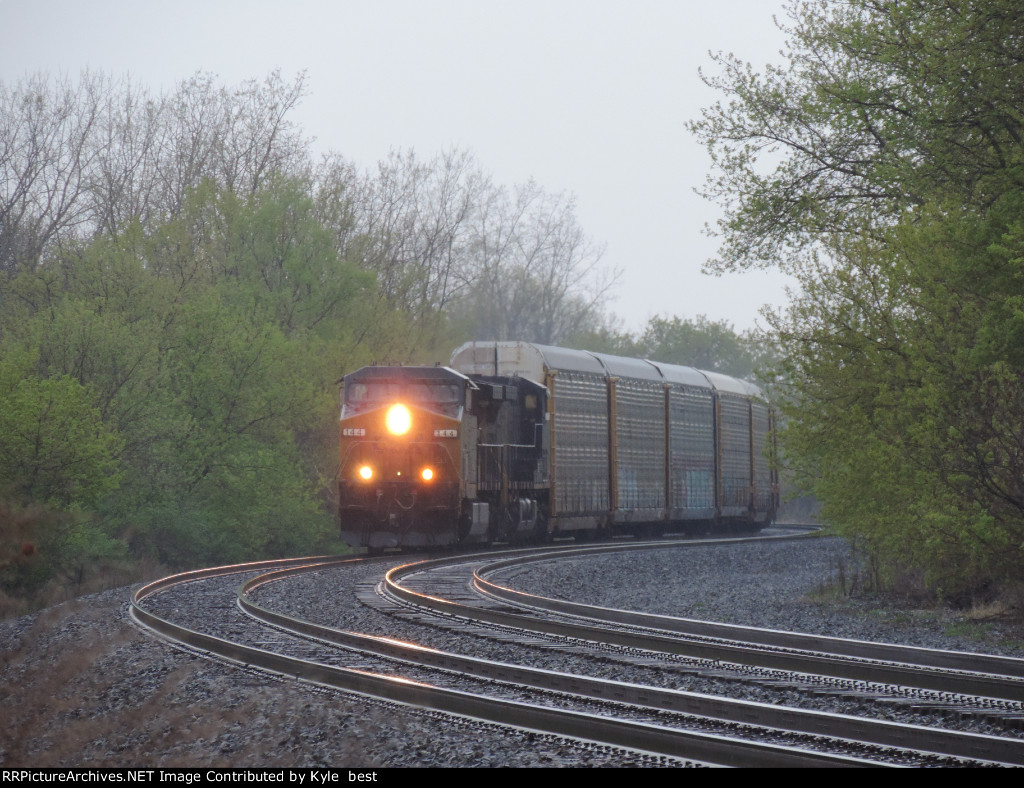 CSX M218 around the corner 